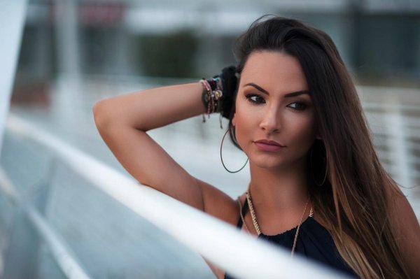 Безумно девушка