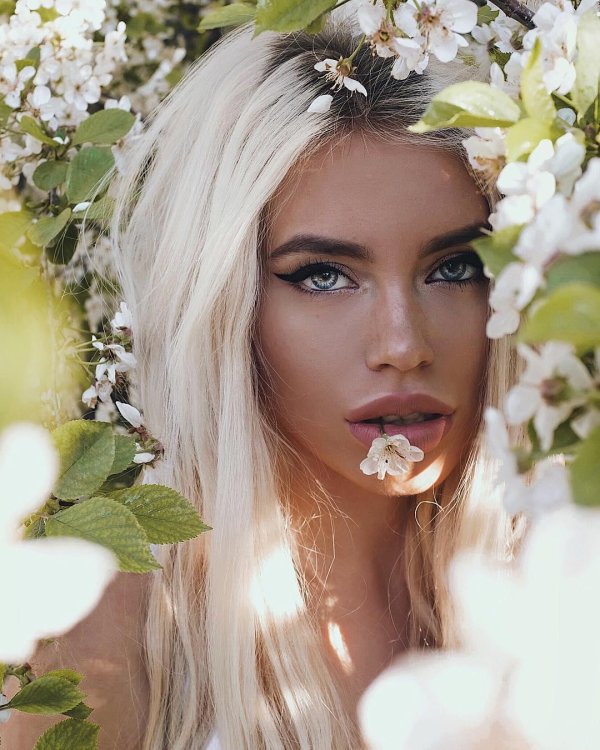 Безумно девушка