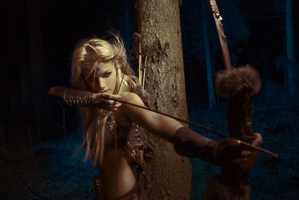 Девушка воин