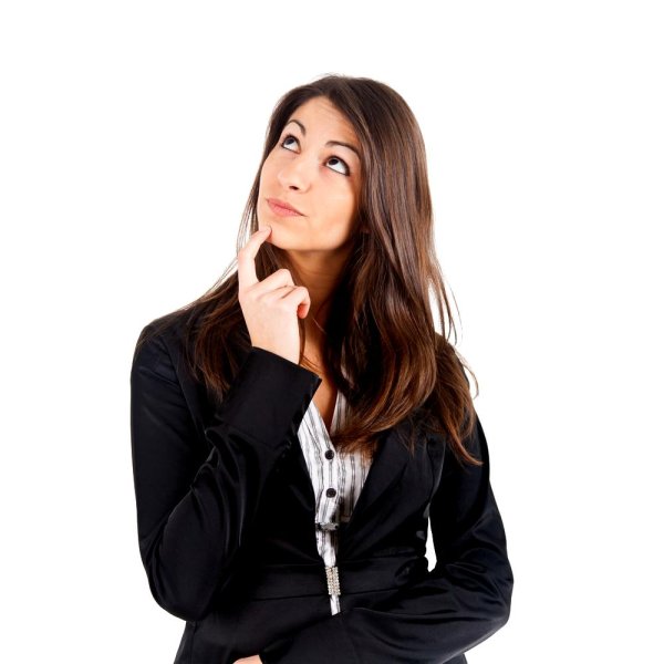 Девушка задумалась