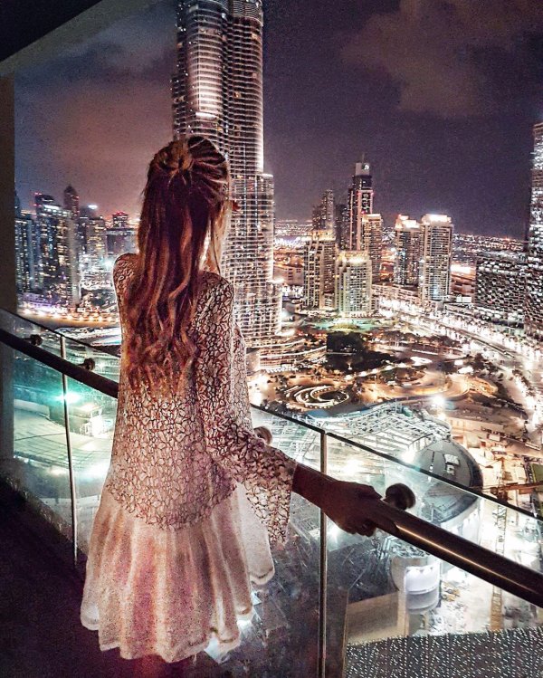 Вечер девушка