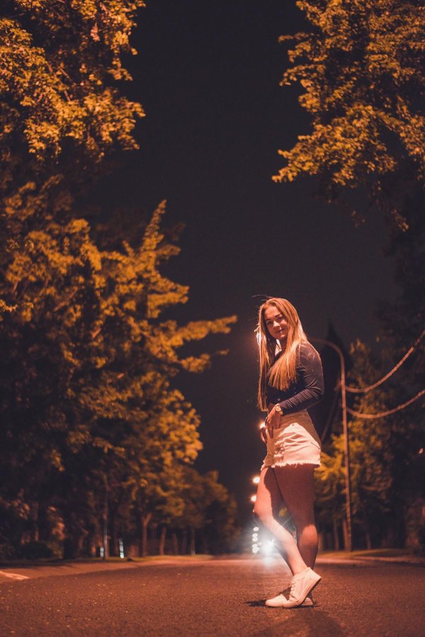 Вечер девушка