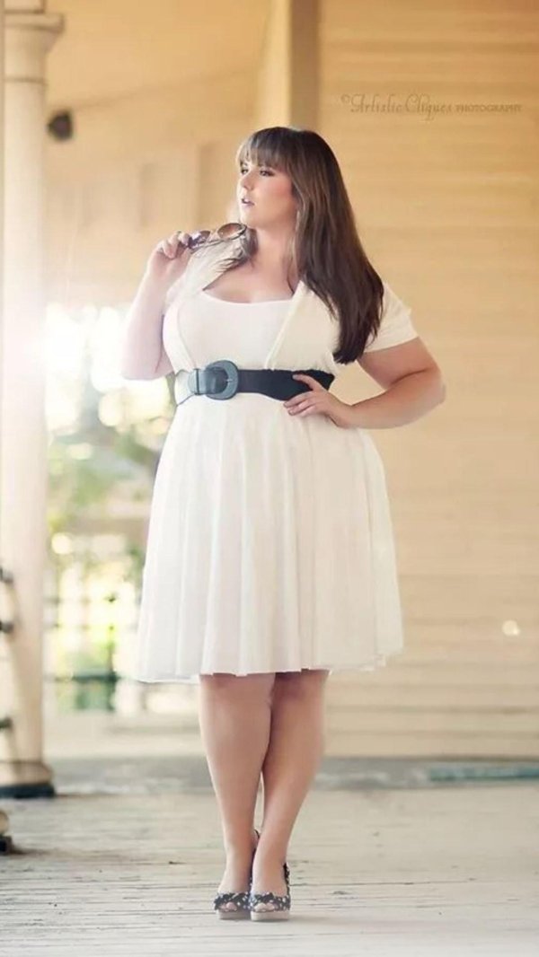 Полная девушка