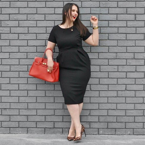 Полная девушка