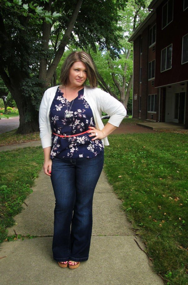 Полная девушка