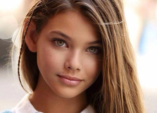 Девушка подросток