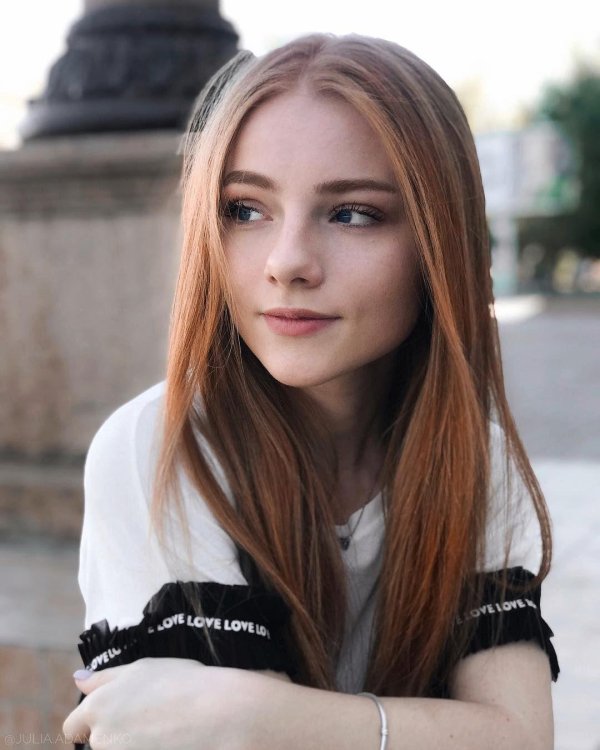 Девушка подросток