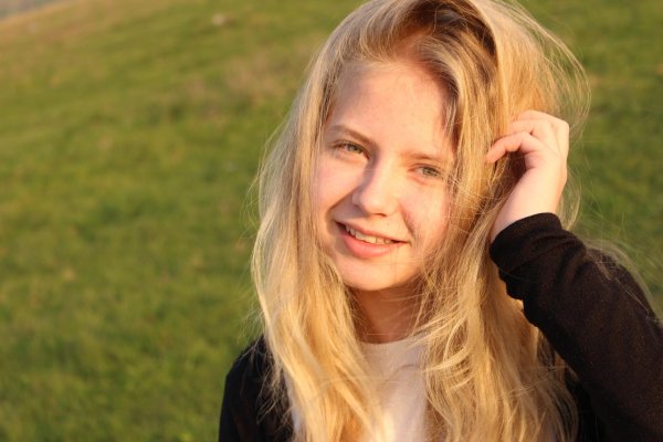 Девушка подросток