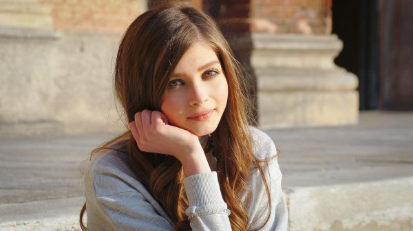 Девушка подросток