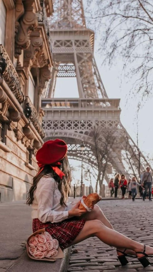 Париж девушка