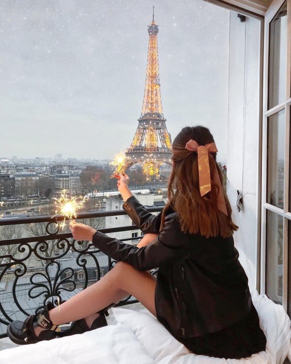 Париж девушка