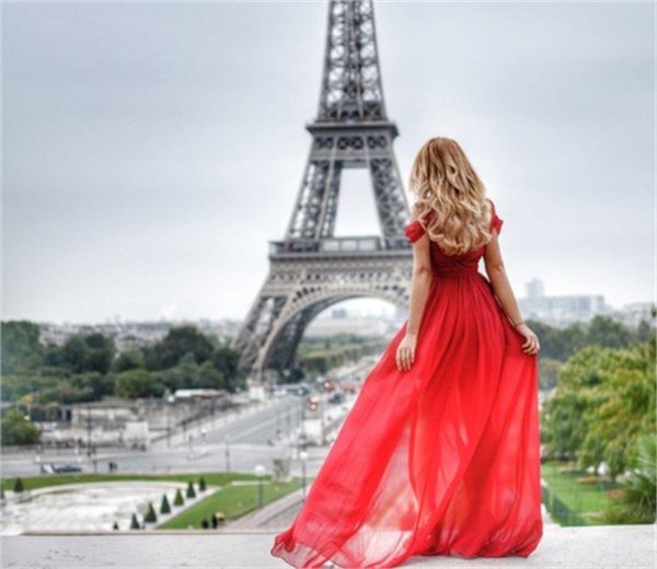 Париж девушка