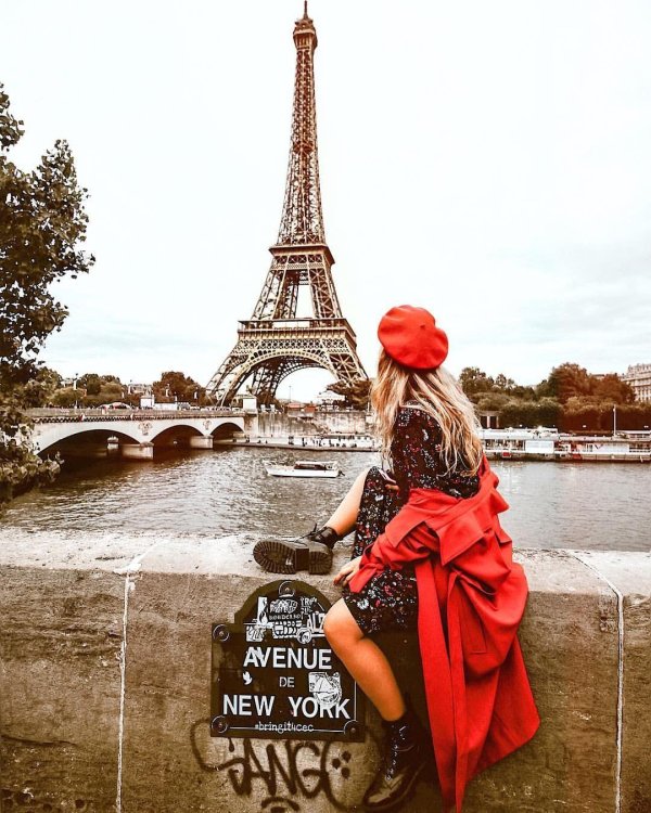 Париж девушка