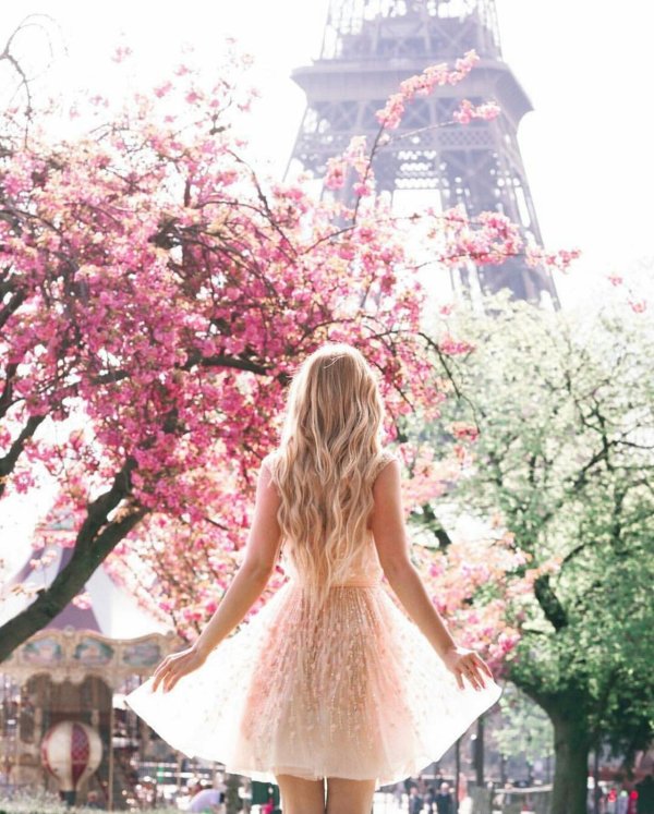 Париж девушка