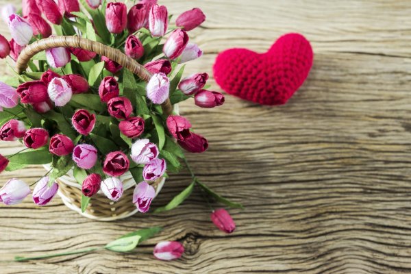 сердце из тюльпанов
