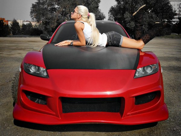 Машины с девушками