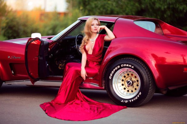 Машины с девушками