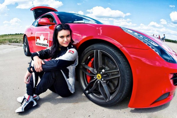 Машины с девушками