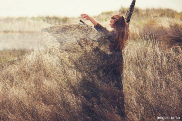 Девушка и ветер