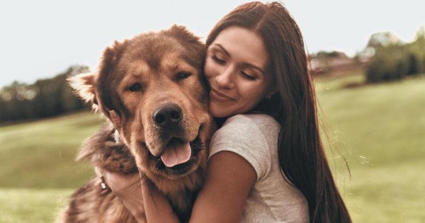 Девушка с животными