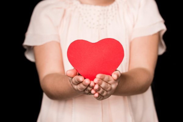 Девушка с сердцем