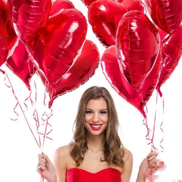 Девушка с сердцем