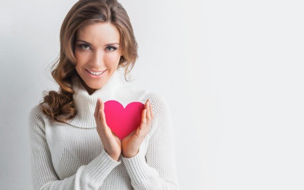 Девушка с сердцем