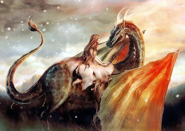 Девушка на драконе