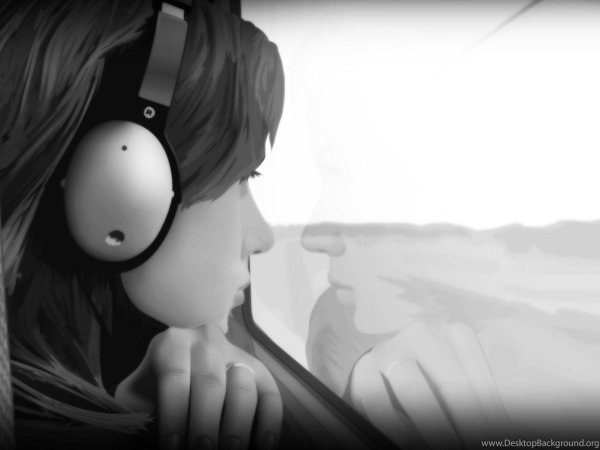 Девушка с наушниками