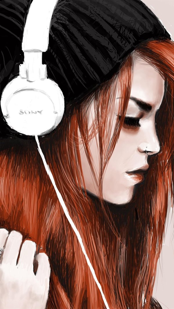 Девушка с наушниками