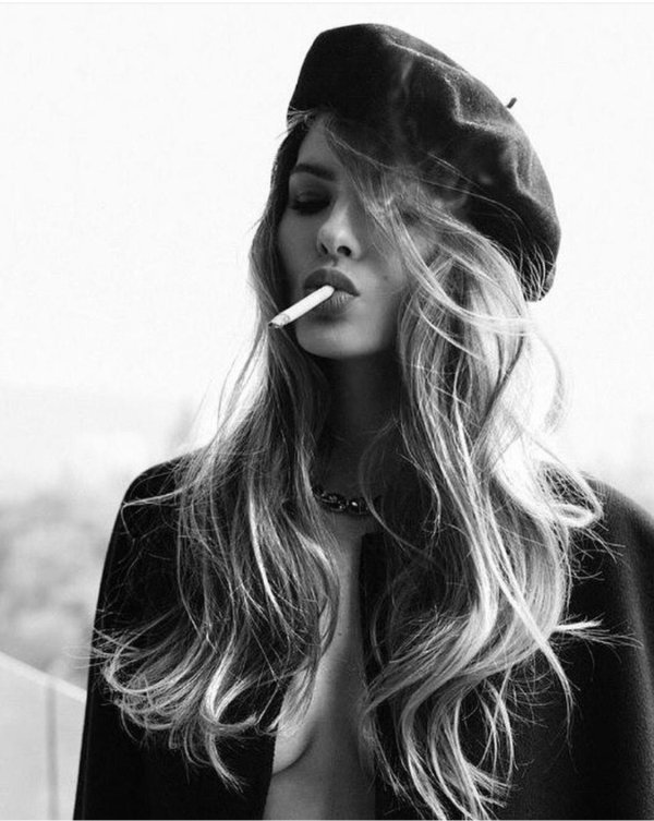 Черно белые с девушками