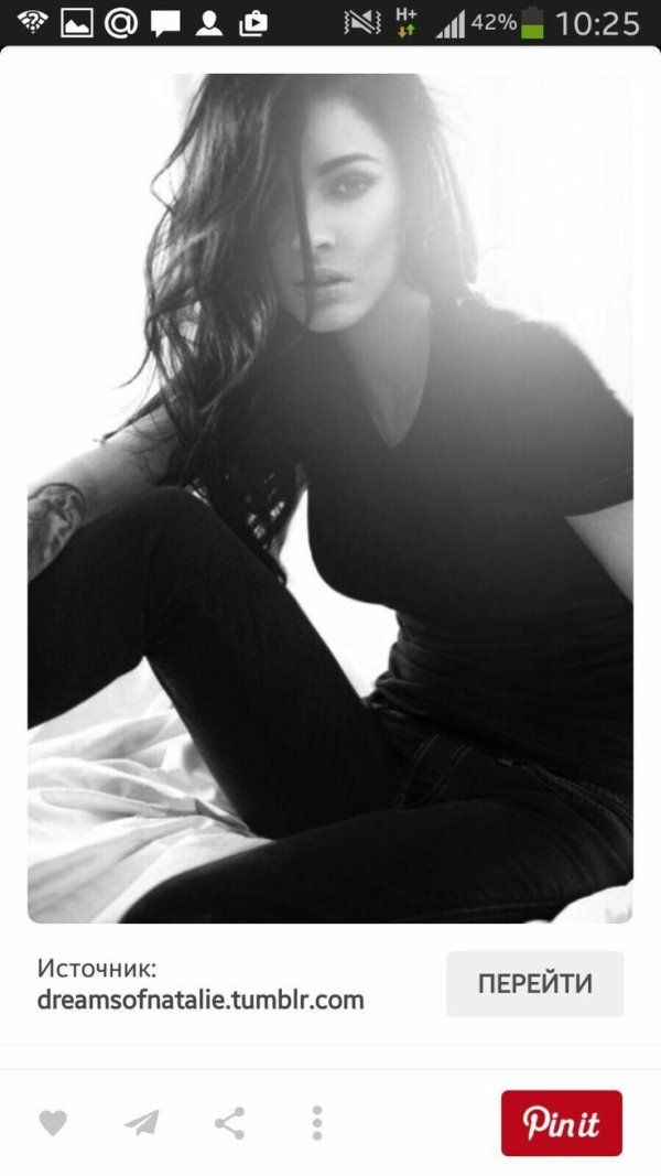 Черно белые с девушками