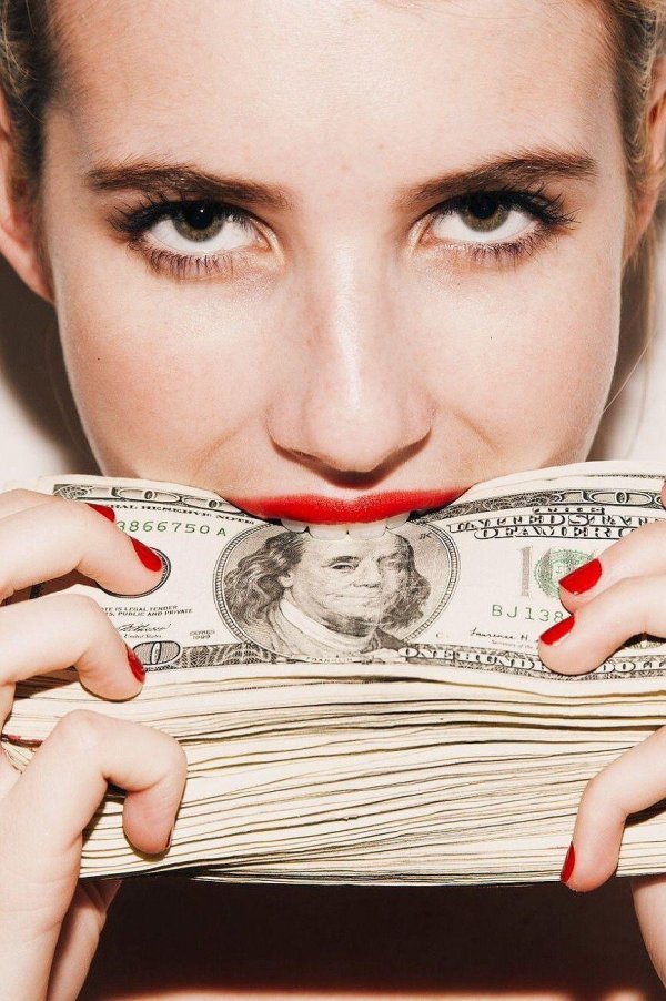 С деньгами и девушками