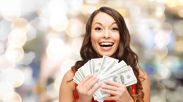 С деньгами и девушками