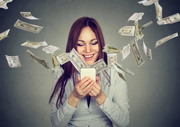 С деньгами и девушками