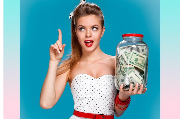 С деньгами и девушками