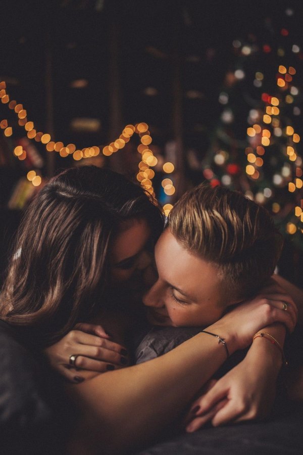 Парень и девушка вместе