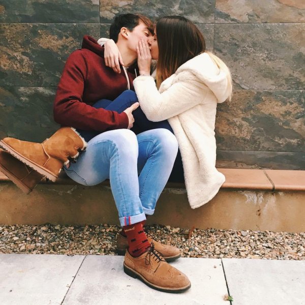 Парень и девушка вместе