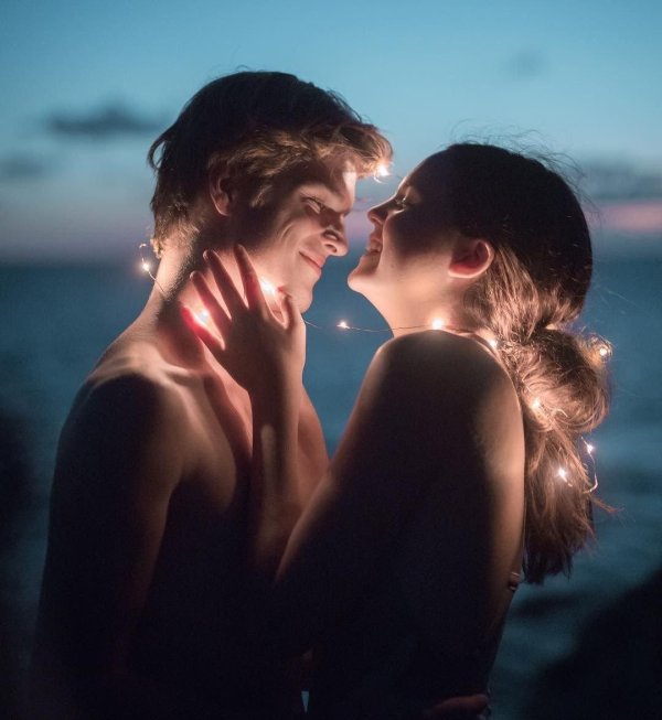 Парень и девушка вместе