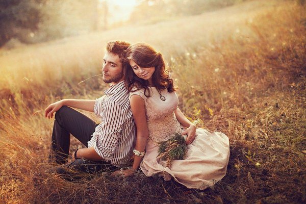 Парень и девушка вместе