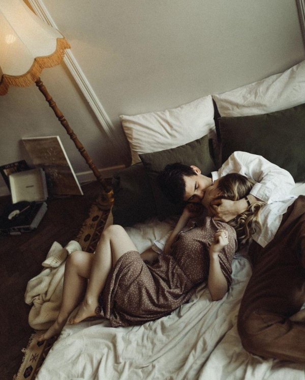 Парень и девушка вместе