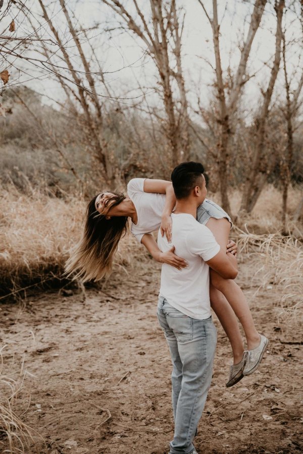 Парень и девушка вместе