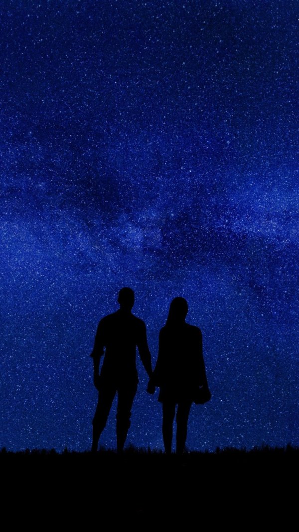 Звездное небо и девушка