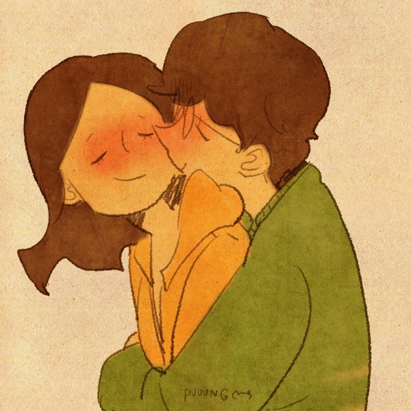 Любовь парень и девушка целуются