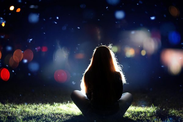 Девушка ночь