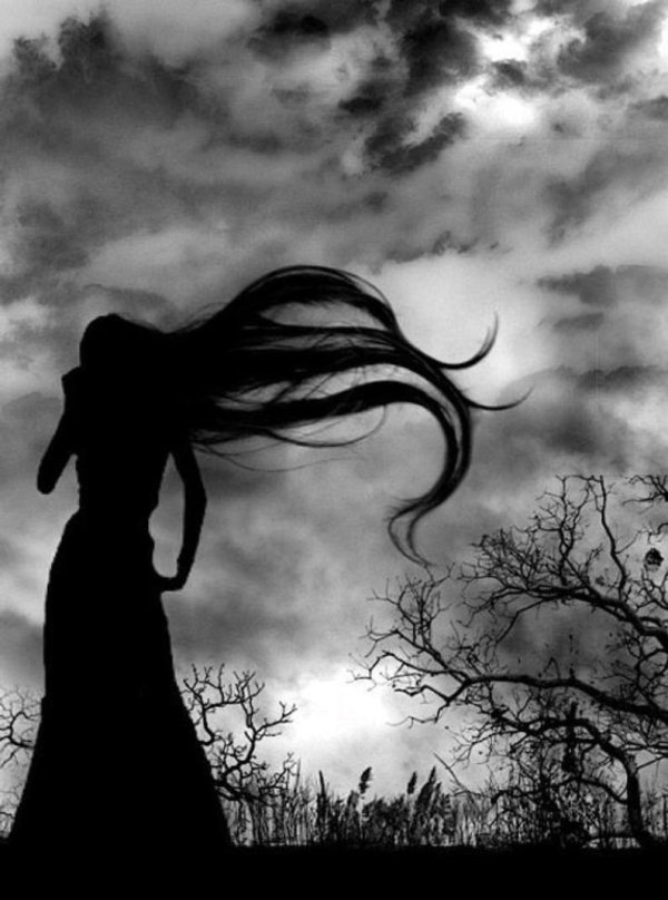 Девушка темная