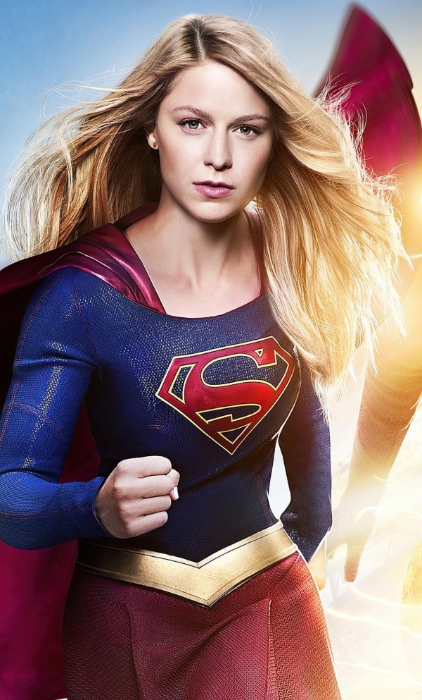 Супер девушка