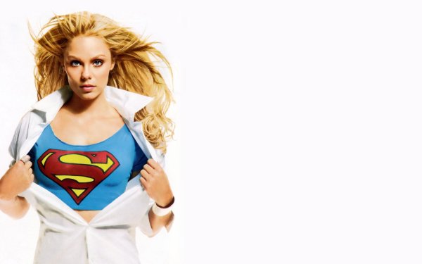 Супер девушка