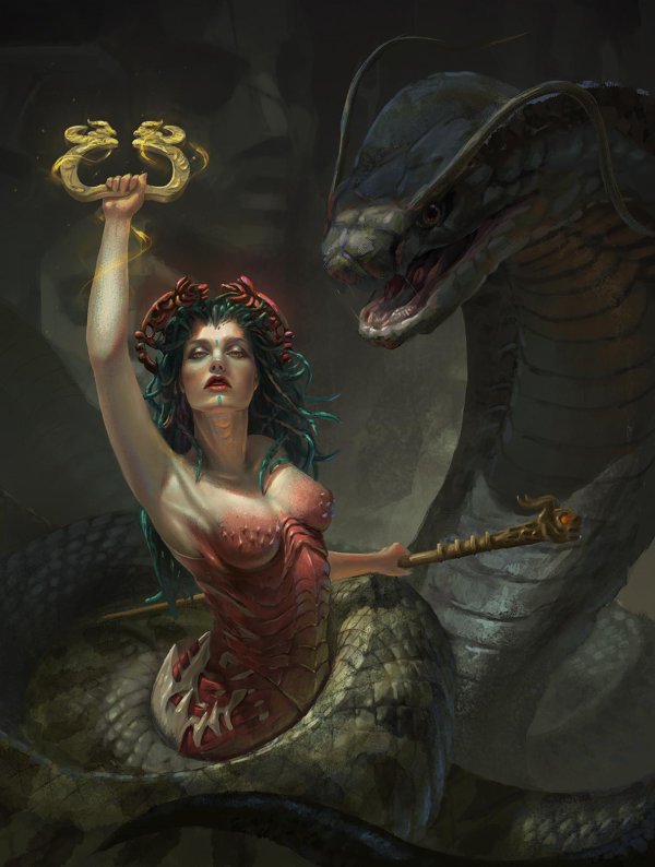 Девушка змея