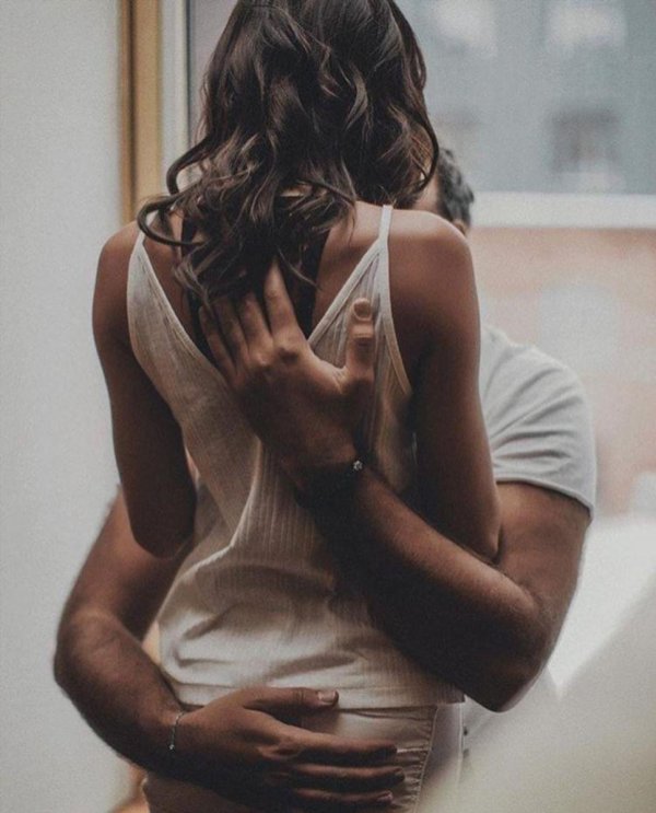 Девушка сверху